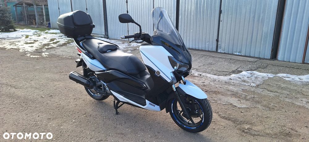 Yamaha X-max - 15