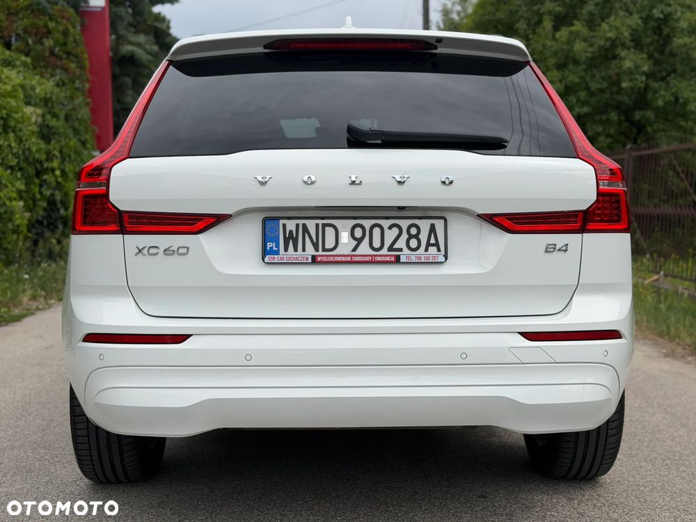 Volvo XC 60 B4 B Momentum Pro - 5