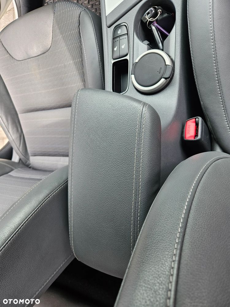 Kia Niro 1.6 GDI Hybrid XL - 30