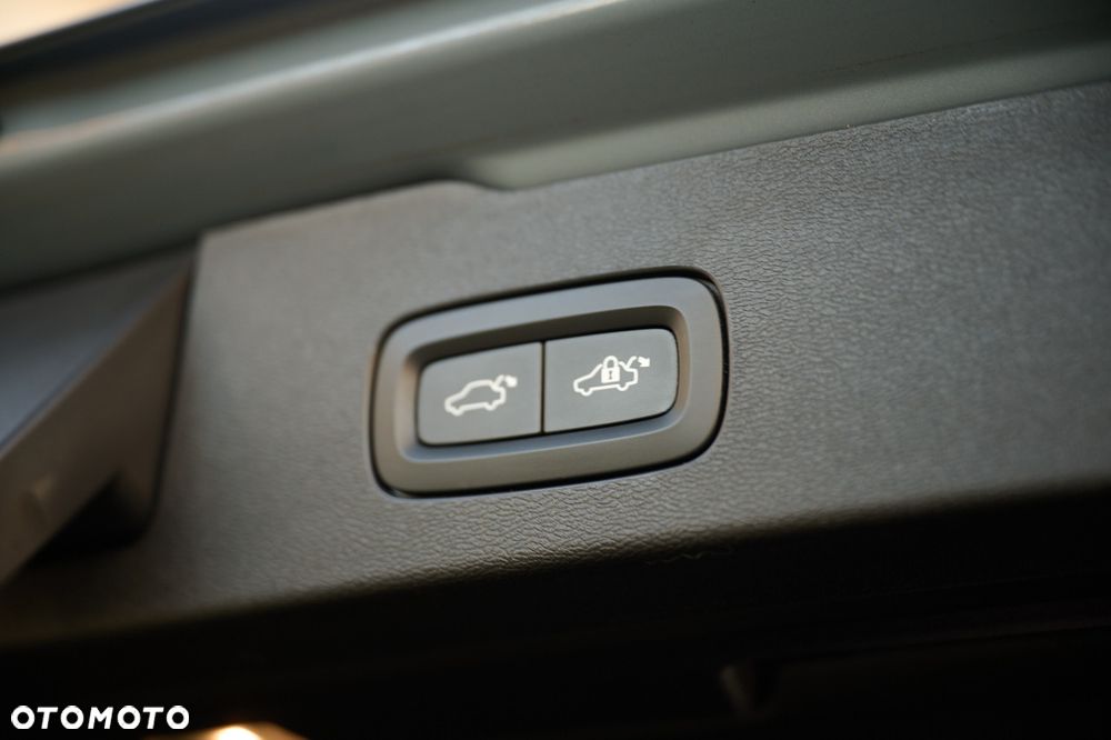 Volvo V60 2022