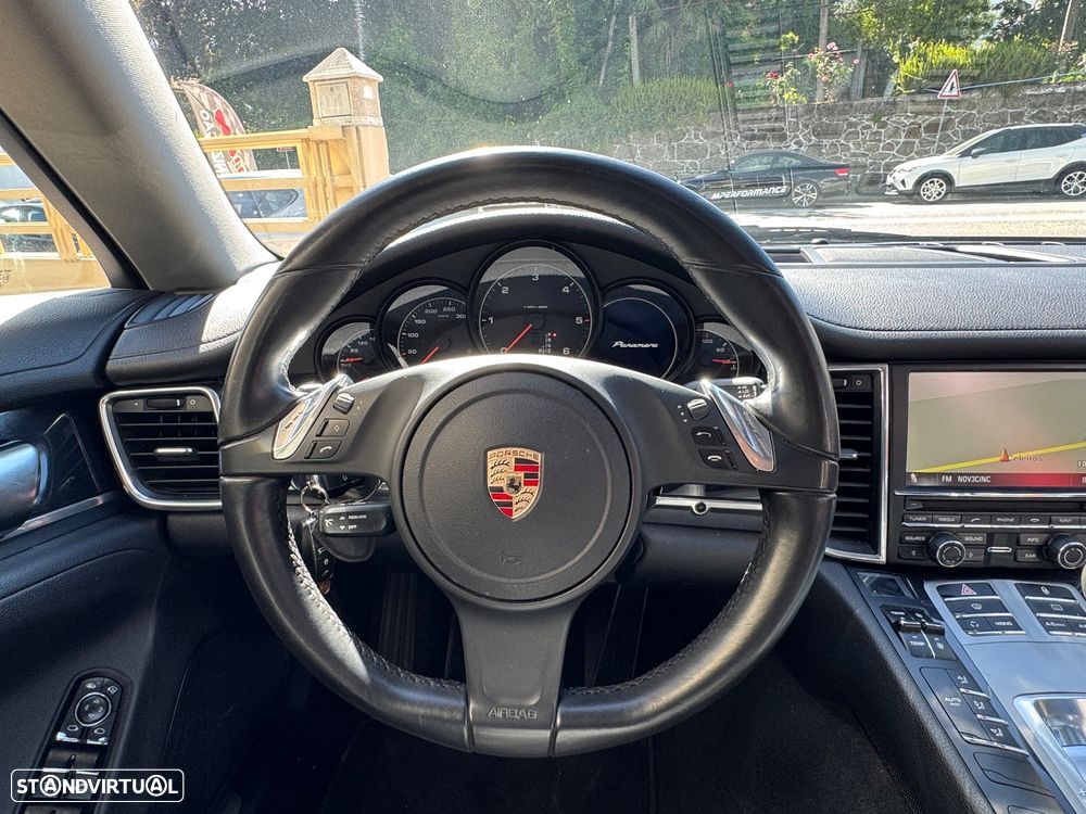 Porsche Panamera Platinum Edition - 29