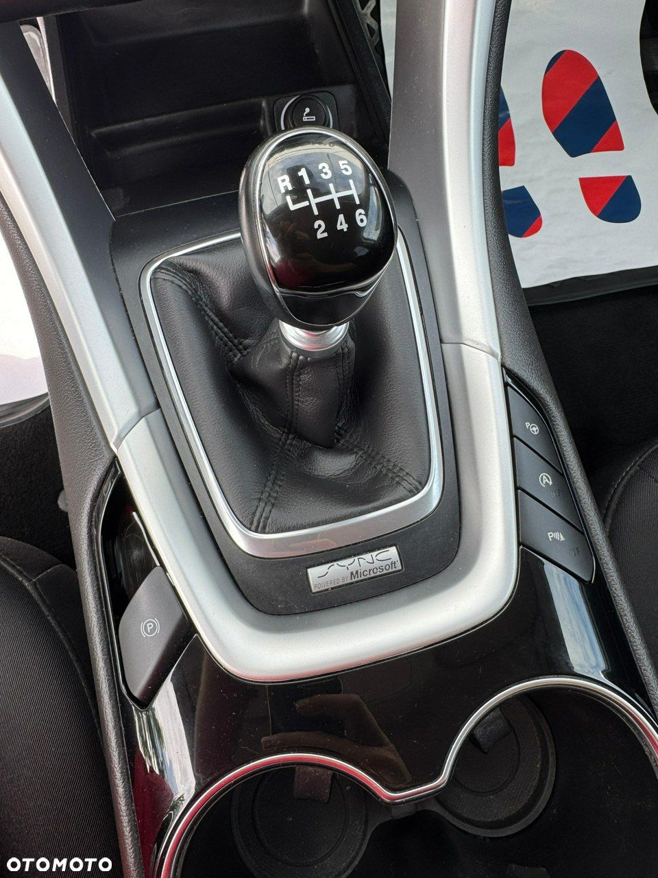 Ford Mondeo - 27