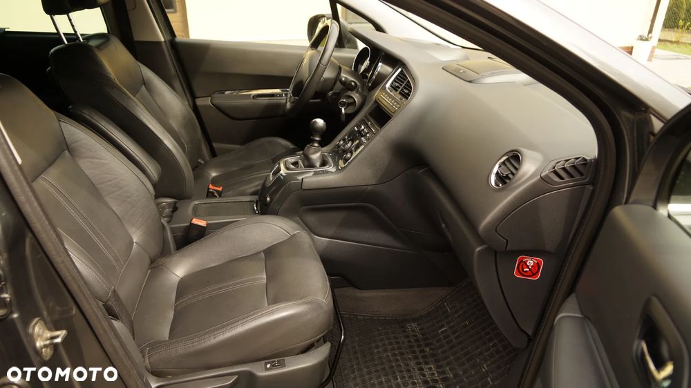 Peugeot 5008 1.6 HDi Access 7os - 15