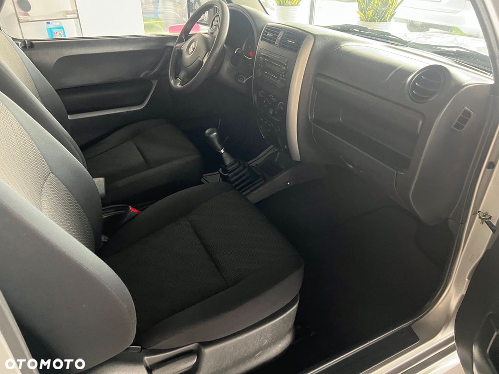 Suzuki Jimny - 21
