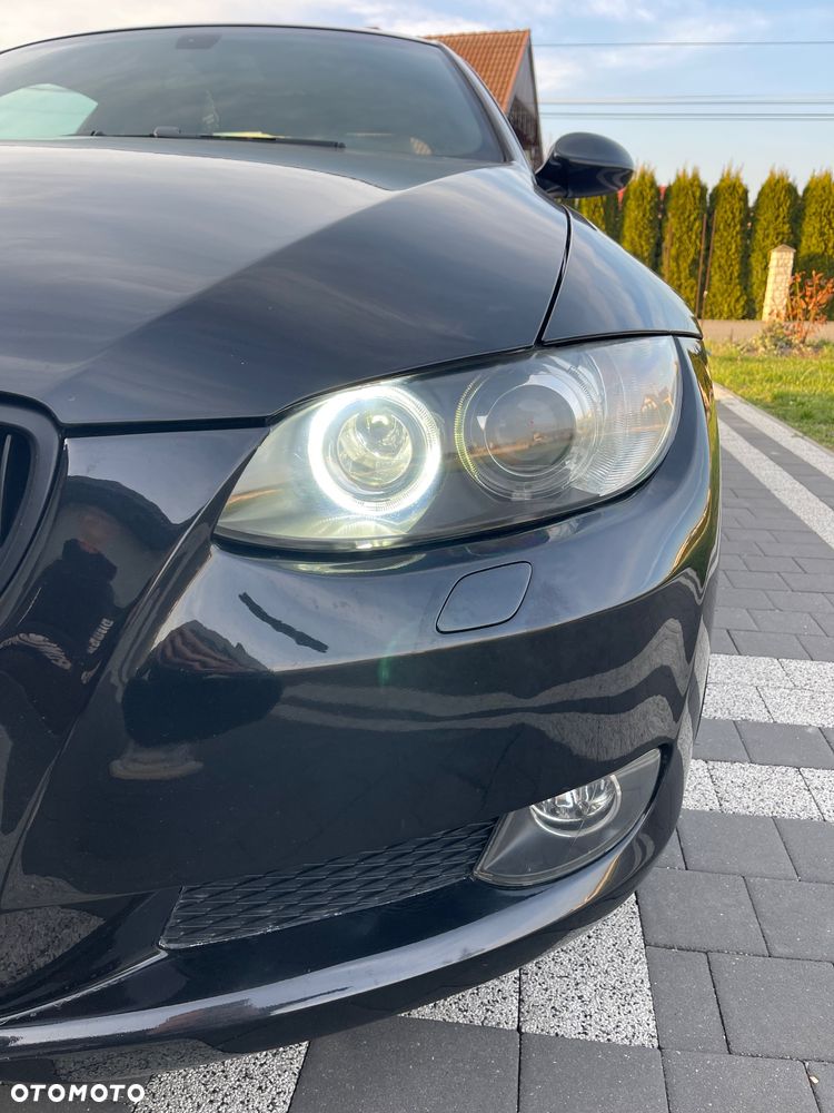 BMW Seria 3 325i M Sport Edition - 8