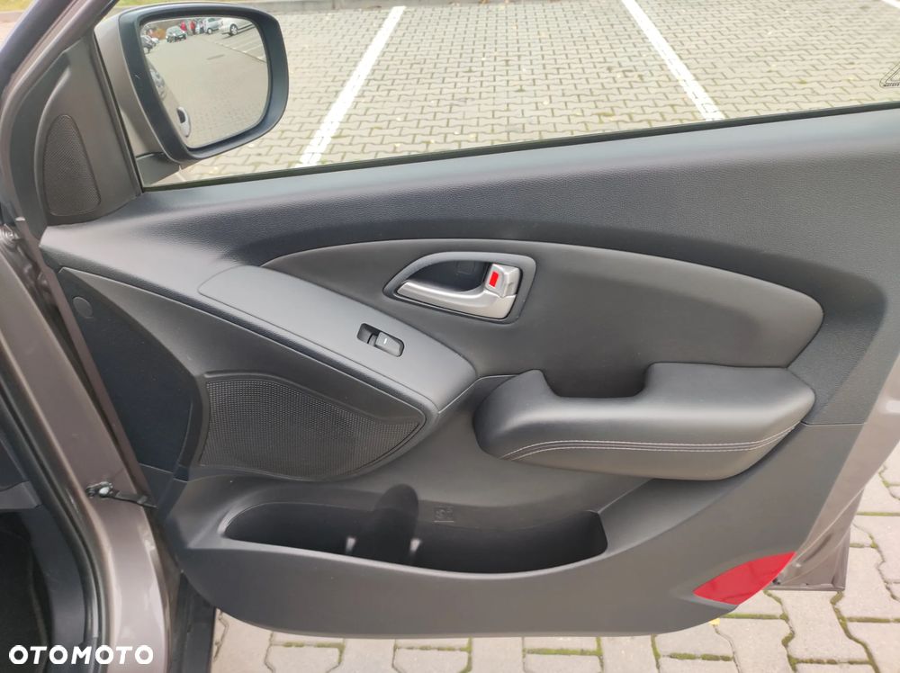 Hyundai ix35 2.0 CRDi 4WD Comfort - 18