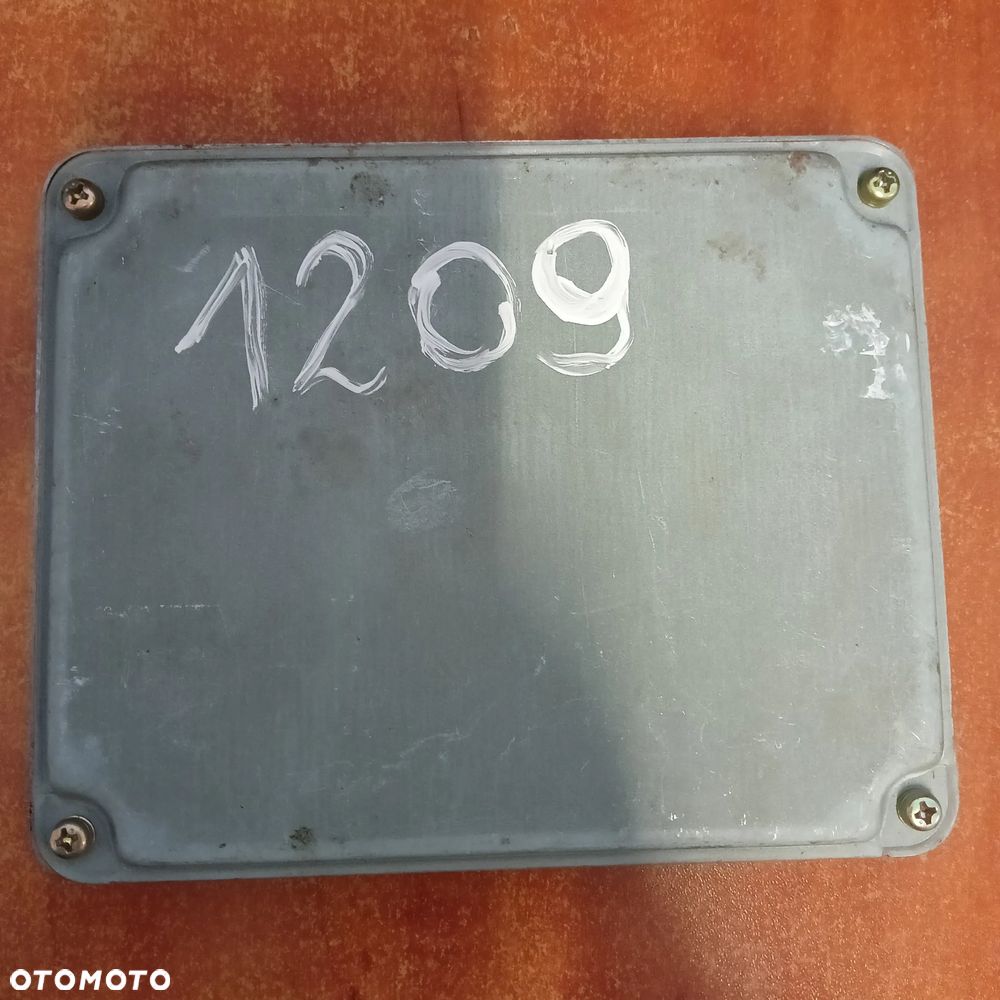STEROWNIK SILNIKA ECU MB175200-5521 TOYOTA COROLLA VERSO II - 2