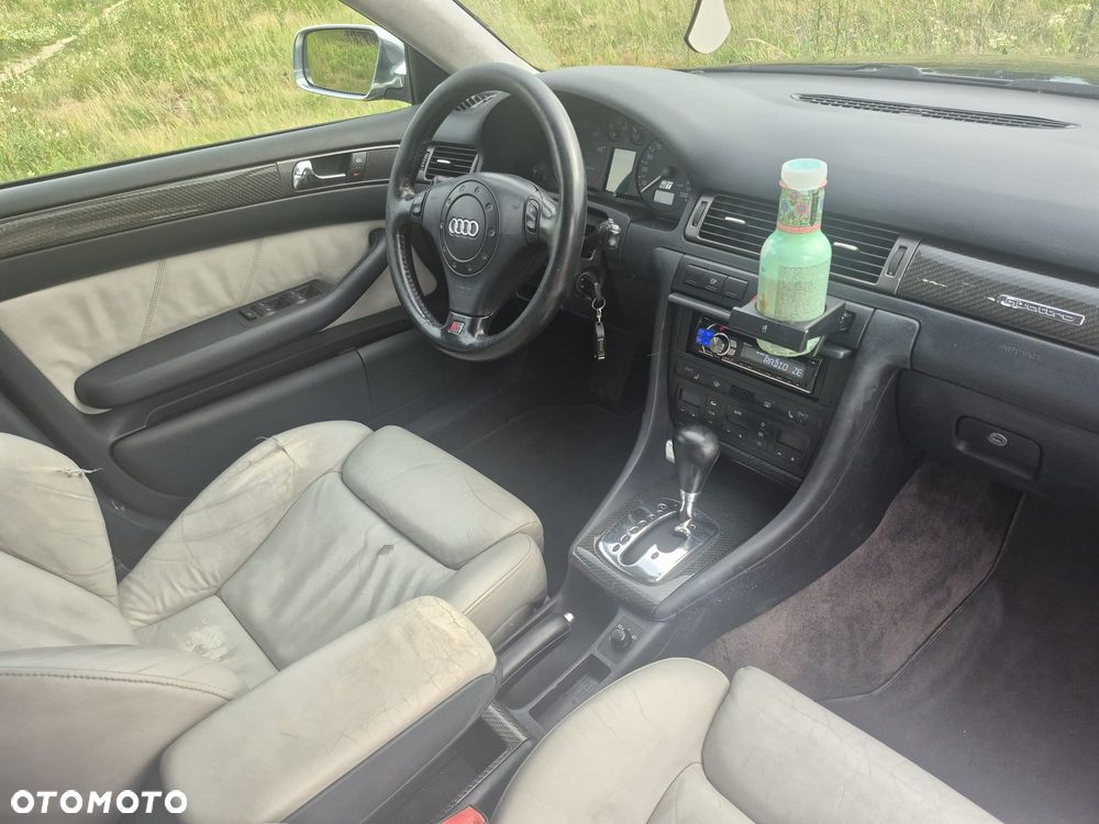 Audi S6 Avant - 15