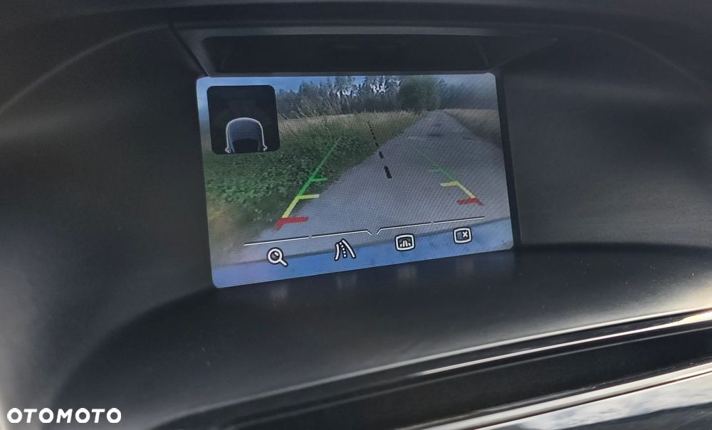 Ford Focus 1.6 EcoBoost Start-Stopp-System Titanium - 22