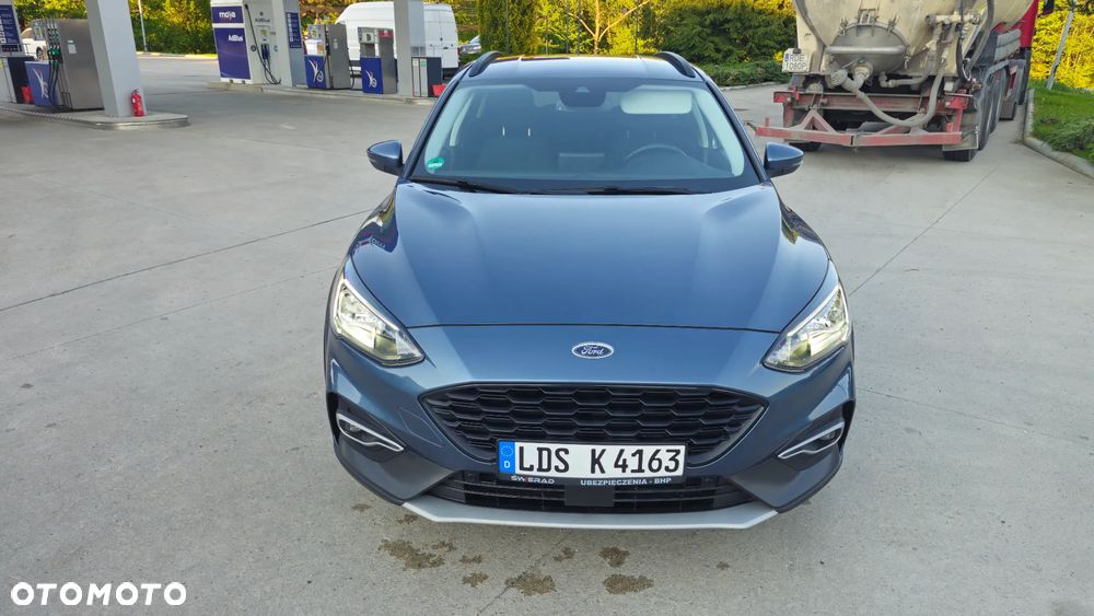 Ford Focus 1.0 EcoBoost Active X - 9