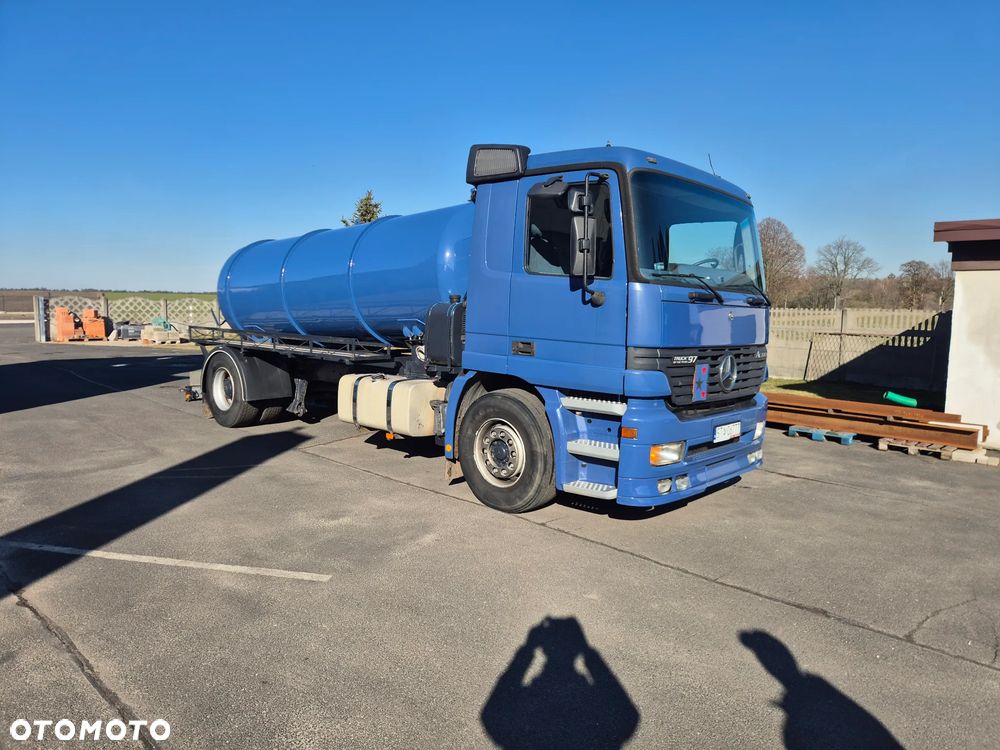 Mercedes-Benz Actross - 1