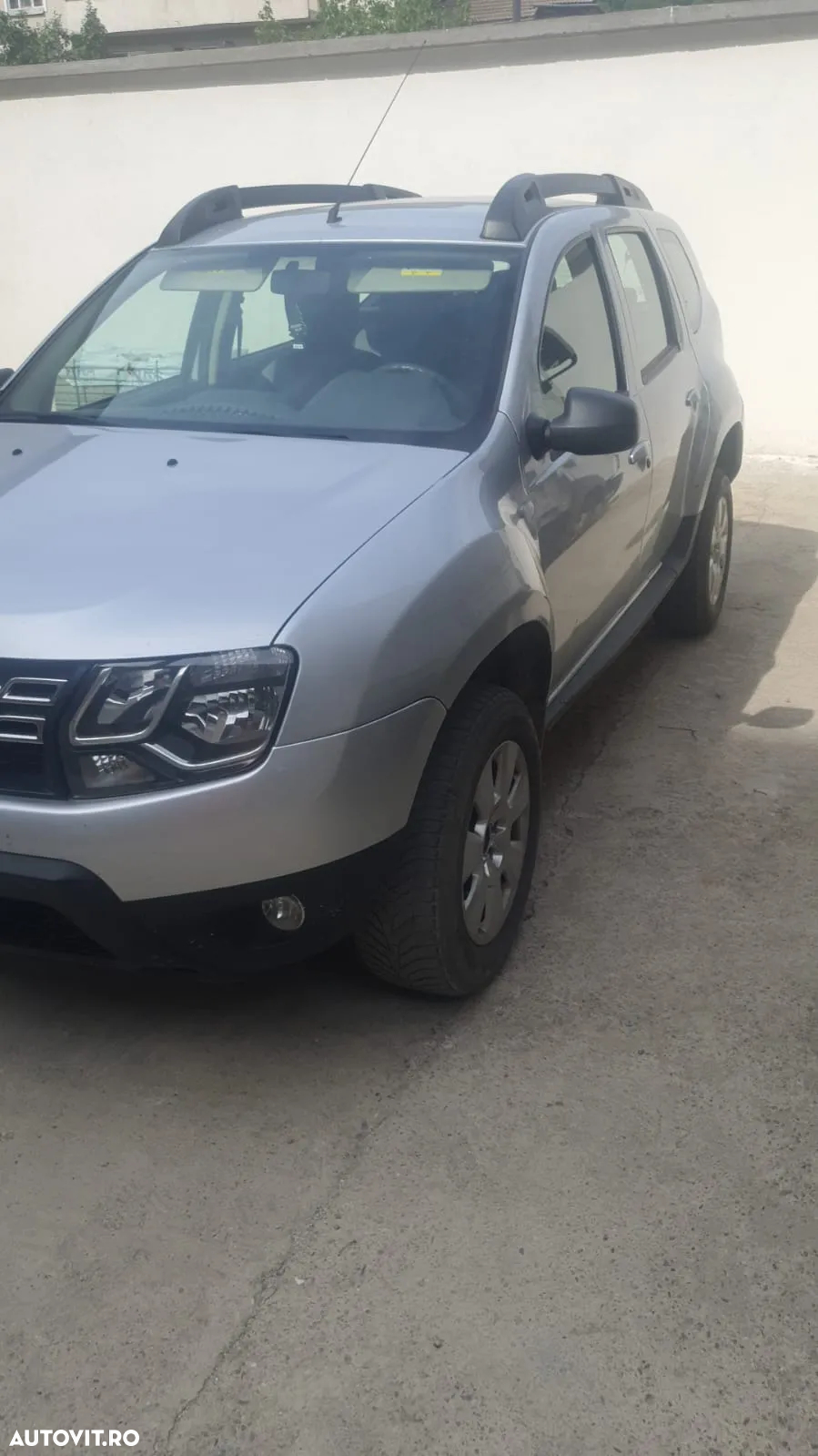 Dacia Duster 1.5 dCi 4x4 Laureate - 2