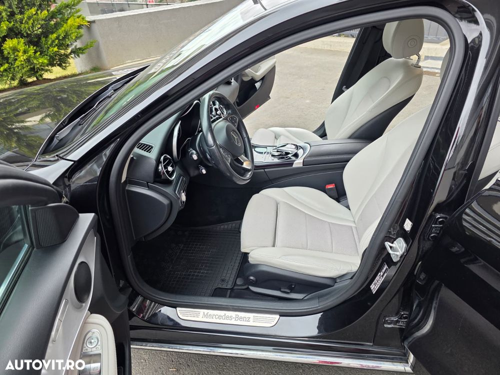 Mercedes-Benz C 220 d 4M T-Modell Aut - 6