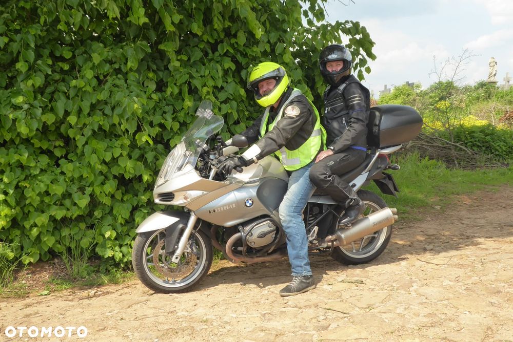 BMW R - 1