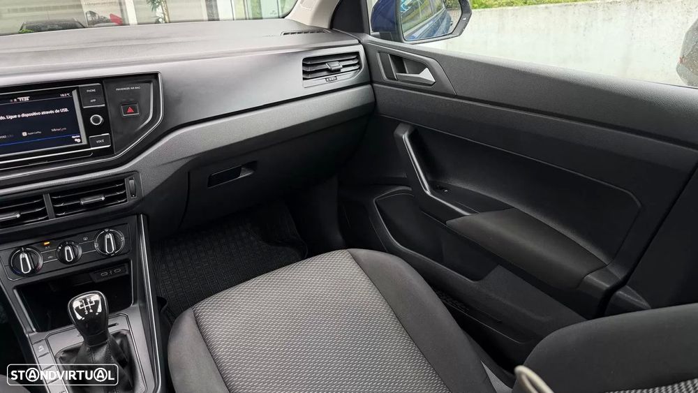 VW Polo 1.0 Confortline - 27