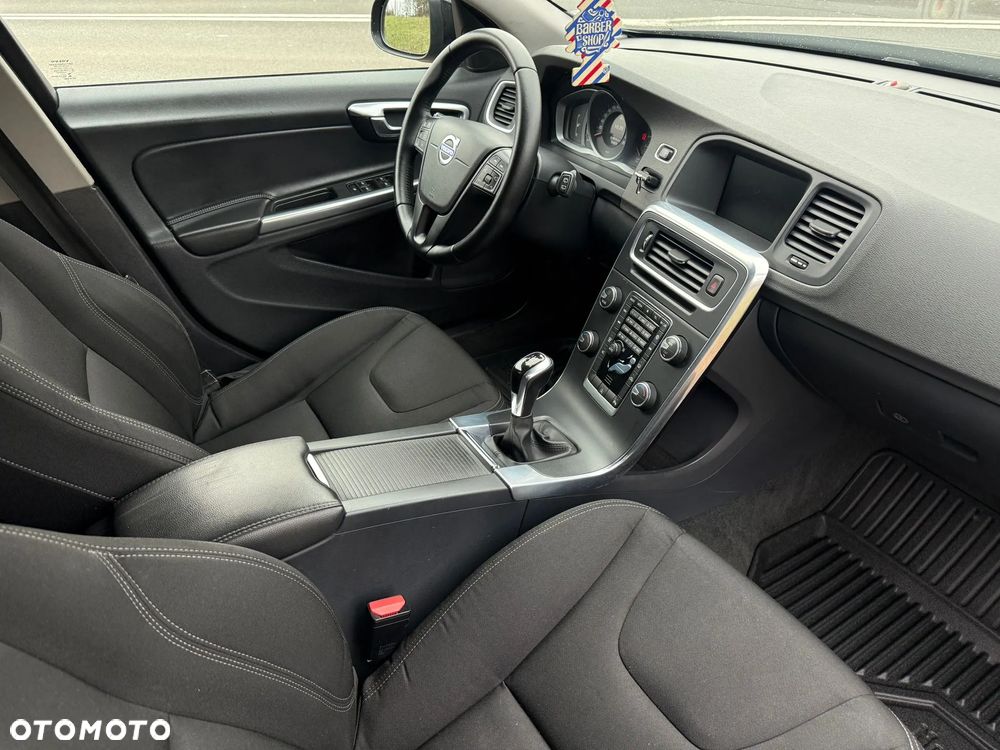 Volvo V60 - 24