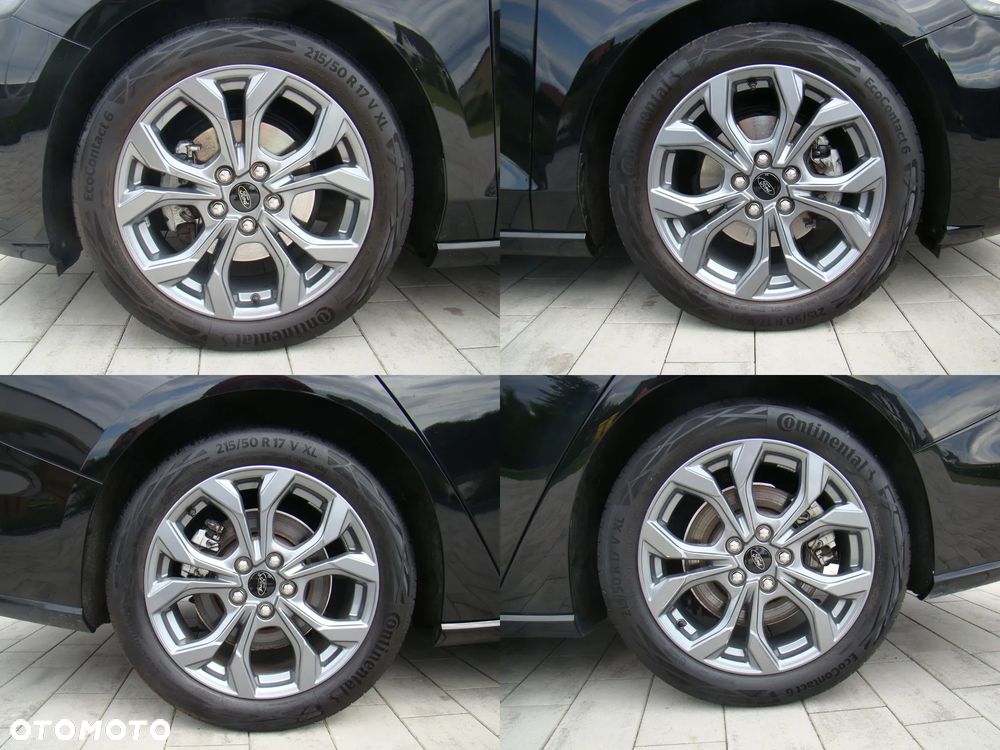 Ford Focus 1.5 EcoBlue STart-Stopp-System ST-LINE X - 20