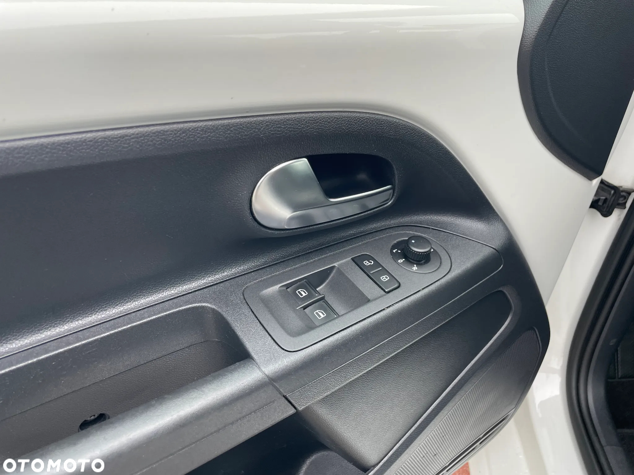 Seat Mii 1.0 Ecomotive Chic EU6 - 5