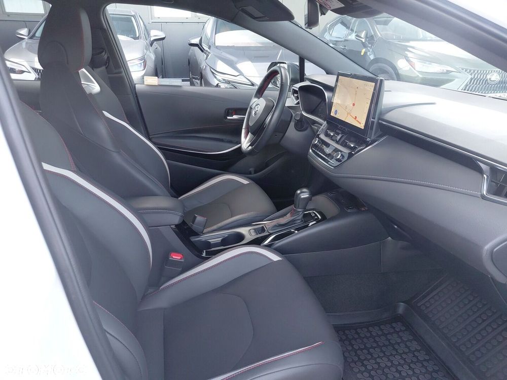 Toyota Corolla 1.8 Hybrid GR Sport - 9