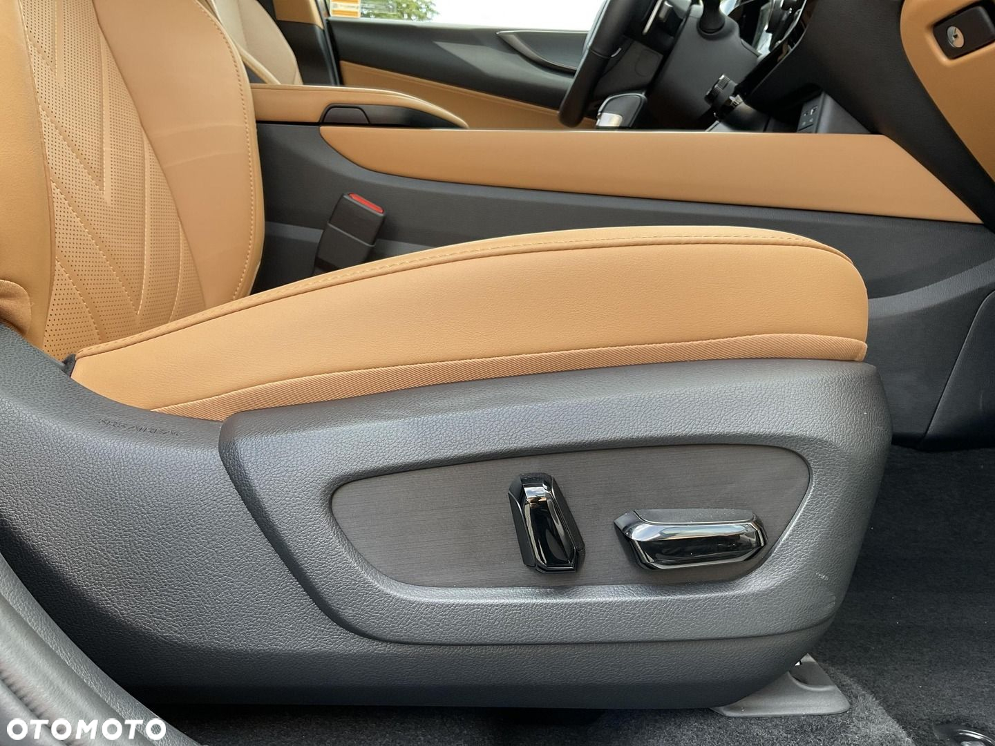Lexus NX - 29