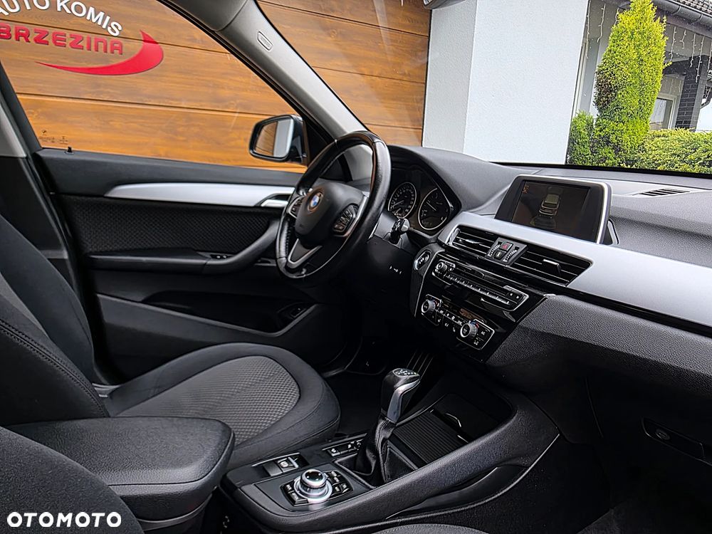BMW X1 xDrive18d Advantage - 28