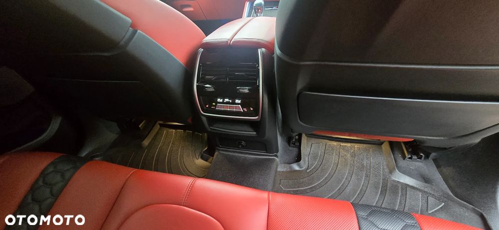 BMW X6M - 13