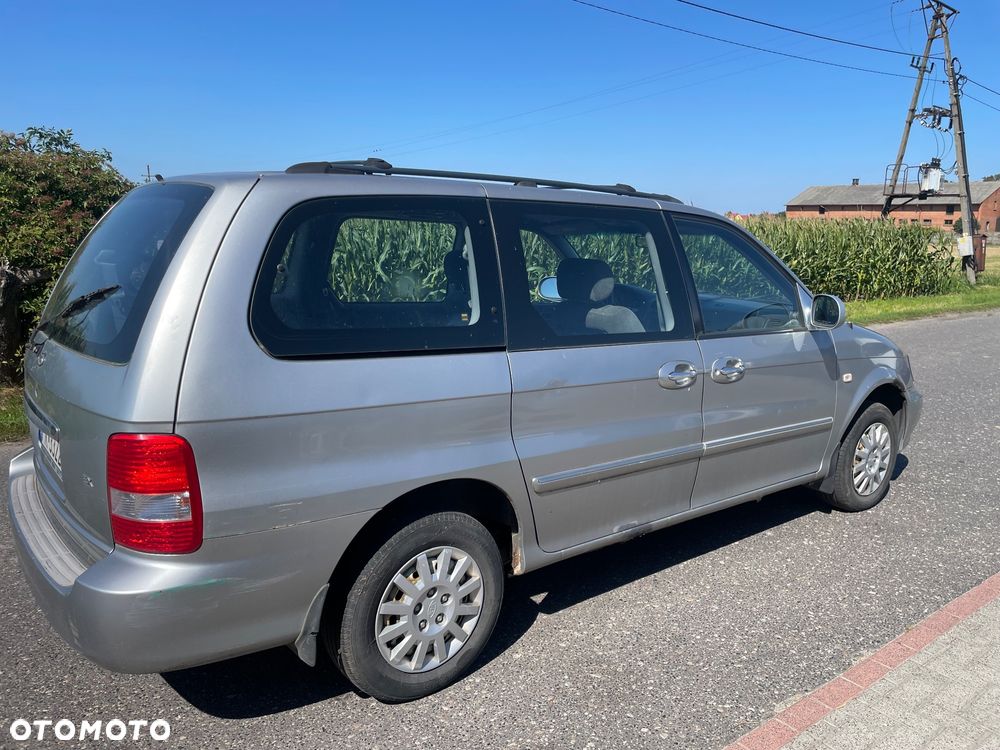 Kia Carnival 2.9 CRDi (klm) - 6