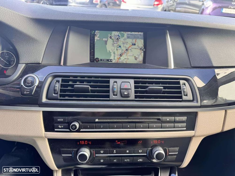 BMW 520 d Line Sport - 13