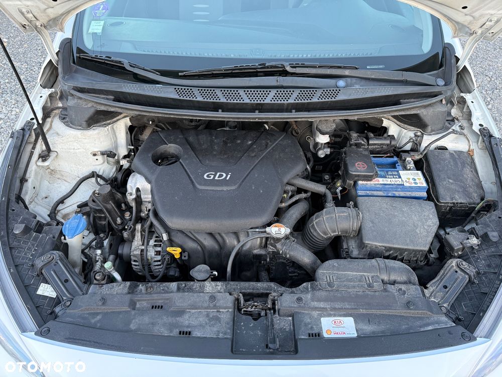 Kia Ceed 1.6 GDI Spirit - 30