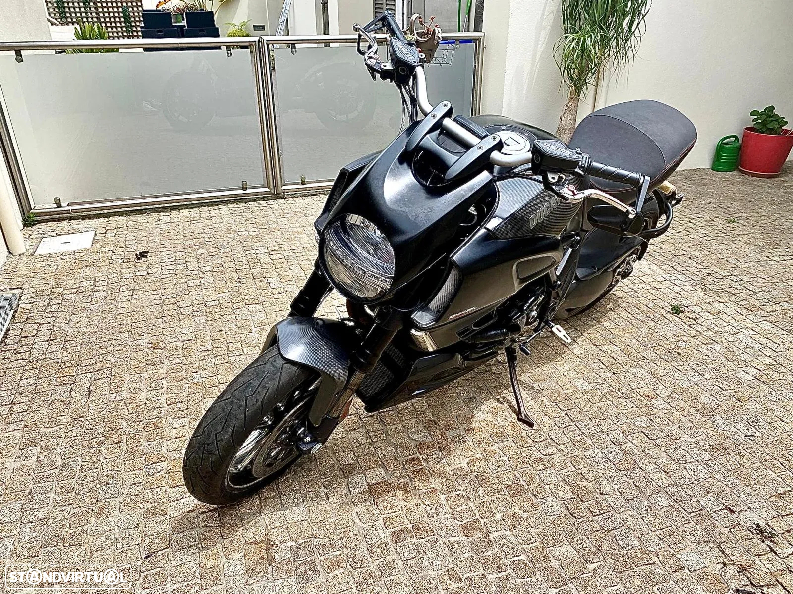 Ducati Diavel Carbon 160 CV - 5
