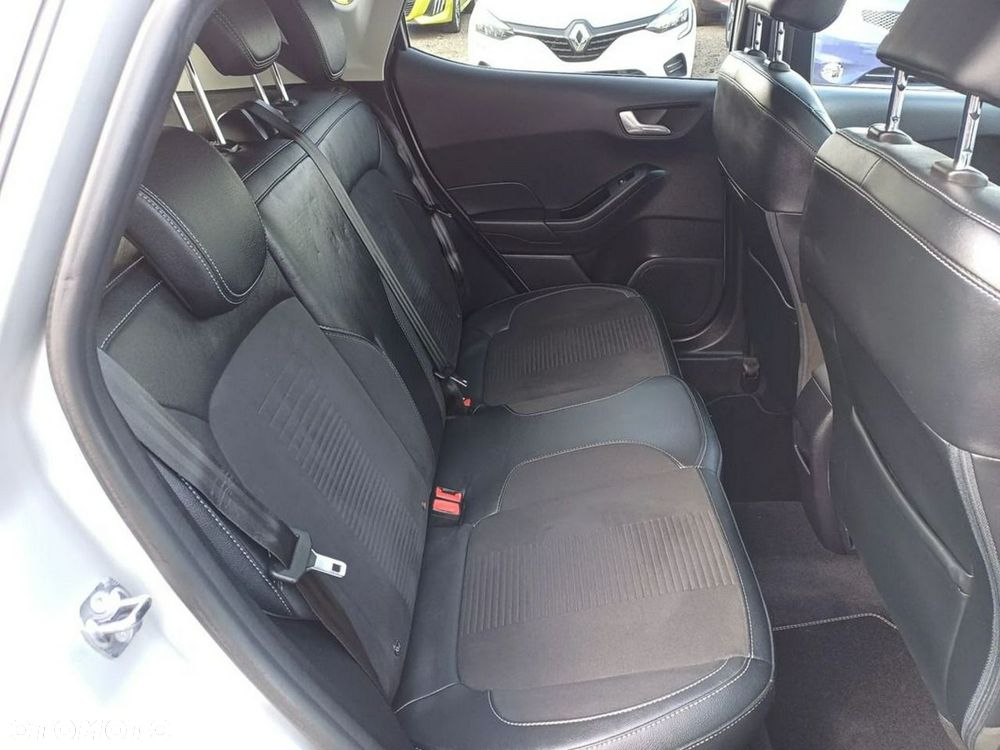 Ford Fiesta 1.0 EcoBoost S&S TITANIUM - 13