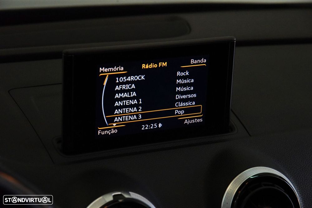 Audi A3 Cabrio 1.6 TDi S-line - 27