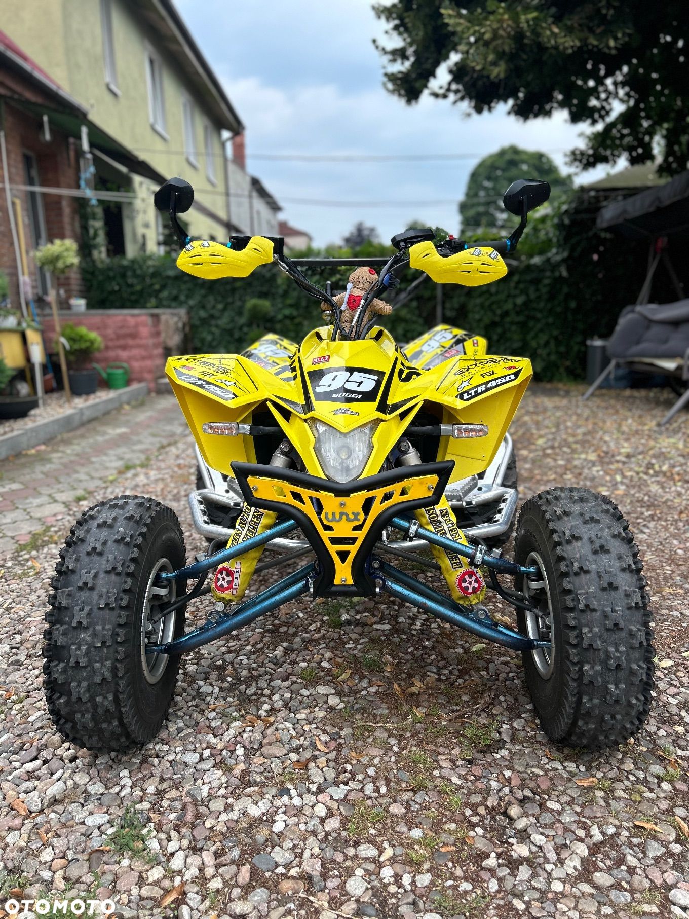 Suzuki Inny