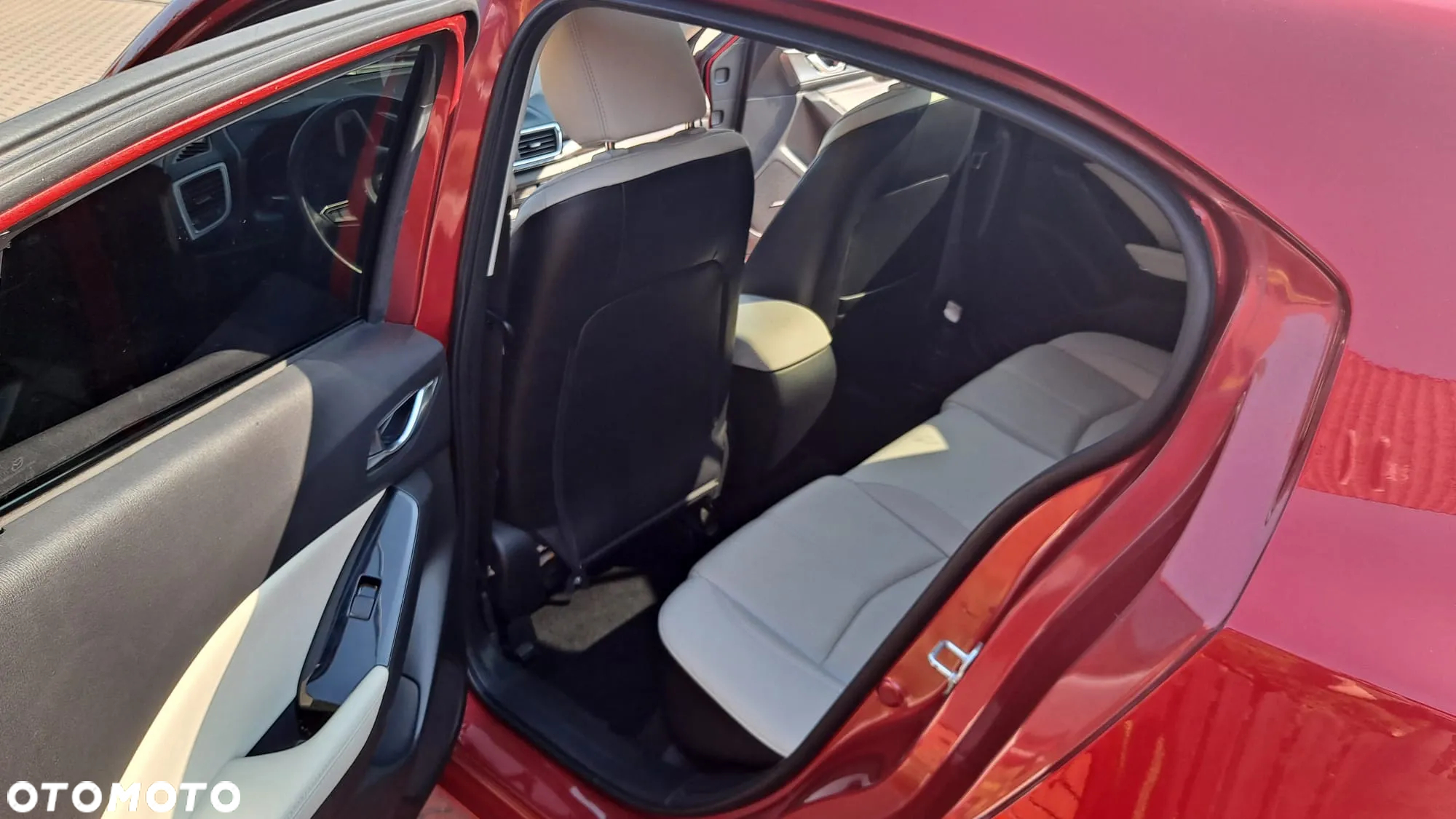 Mazda 3 - 24