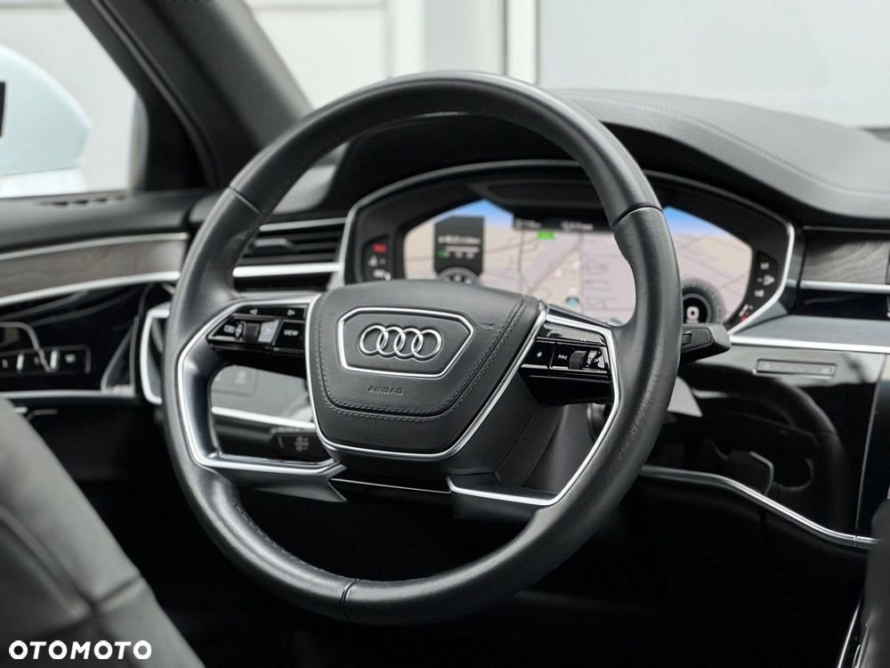 Audi A8 - 18