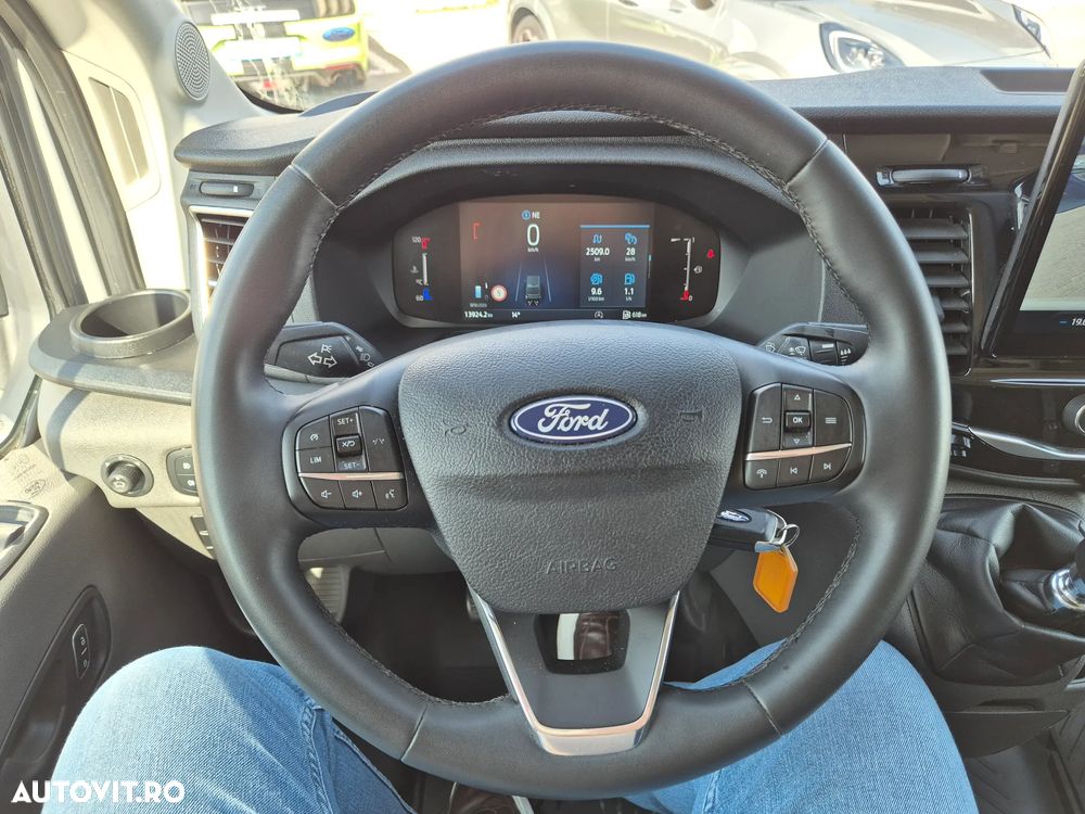 Ford TRANSIT - 23