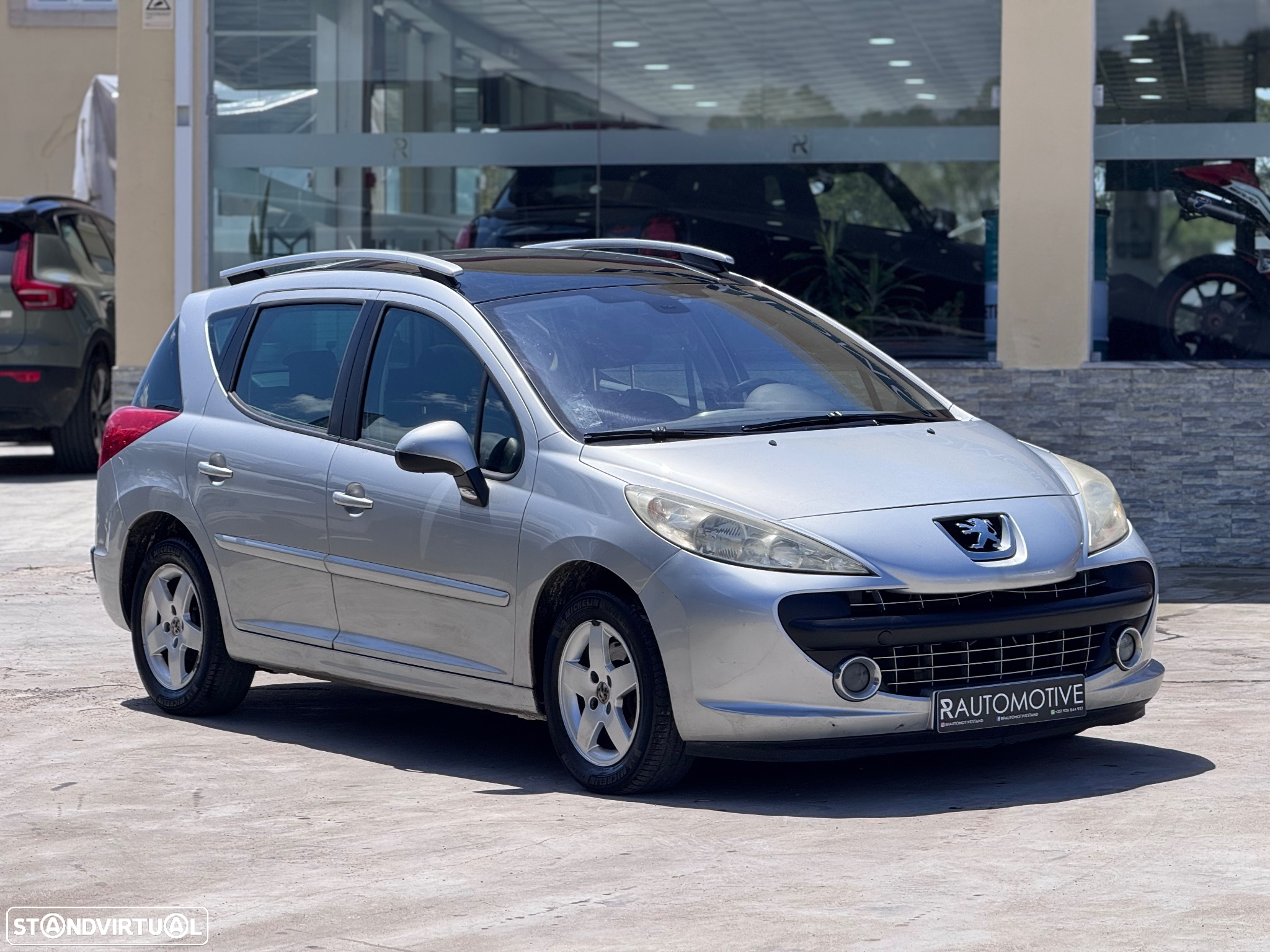 Peugeot 207 SW 1.4 Trendy - 2