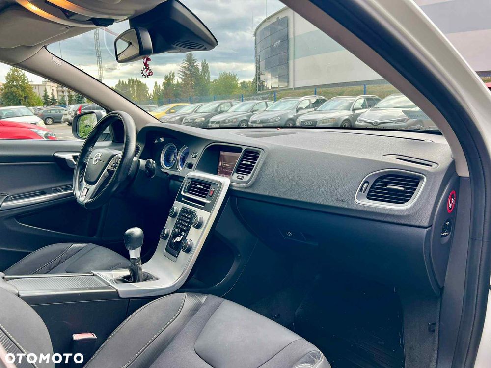 Volvo S60 - 11