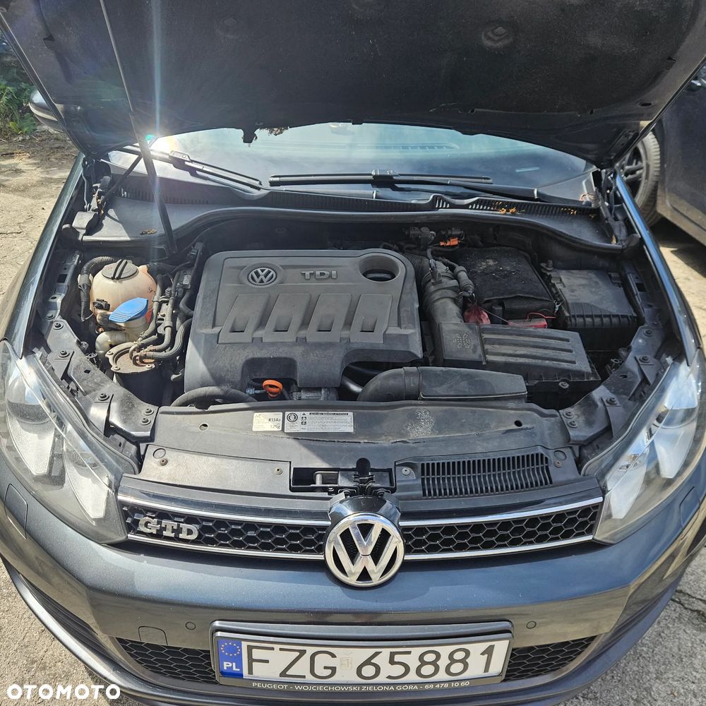 Volkswagen Golf - 13