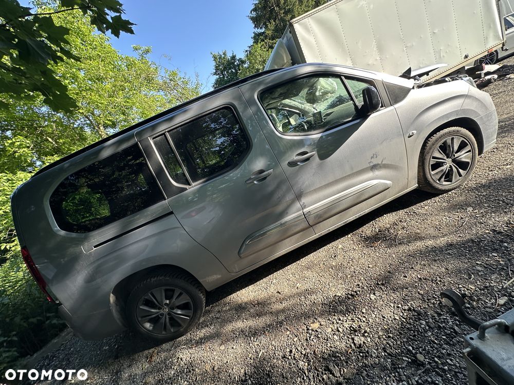 Toyota Proace City Verso 1.5 D-4D VIP - 6