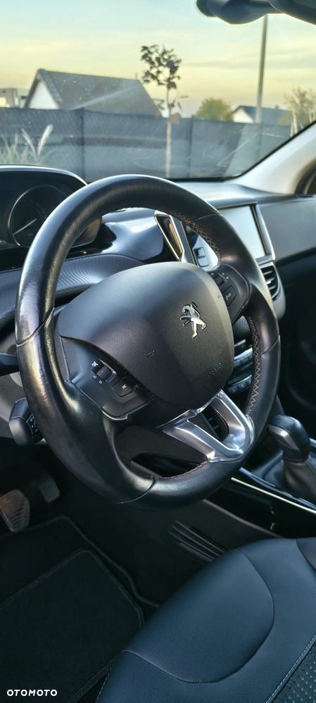 Peugeot 2008 - 37