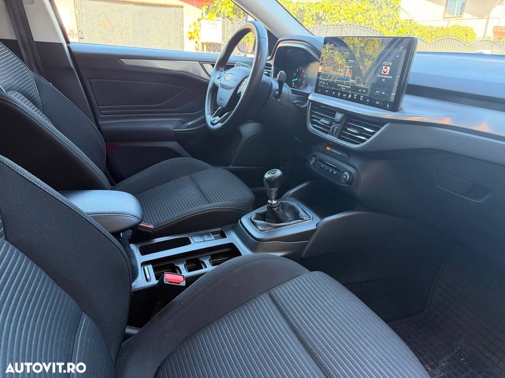 Ford Focus 1.0 EcoBoost Titanium - 12