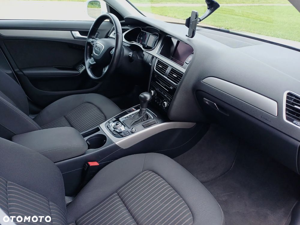 Audi A4 Avant - 13