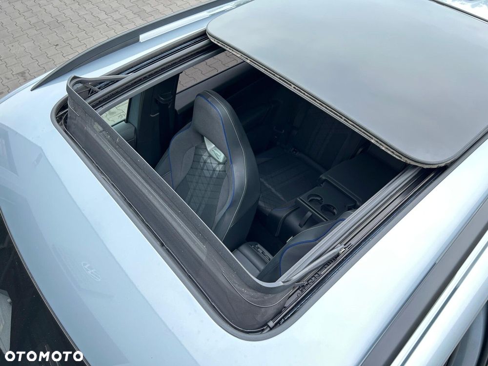 Volkswagen Tiguan - 38