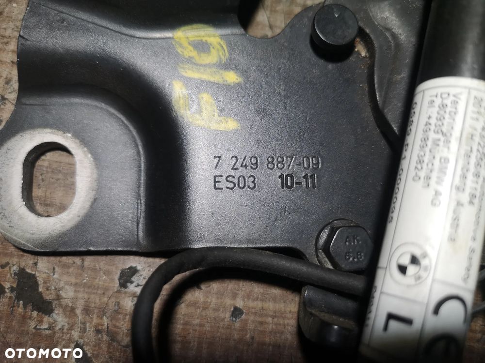 ZAWIAS NABÓJ MASKI POKRYWY SILNIKA PRAWY LEWY BMW 5 F10 F11 7263056 7263055 - 2