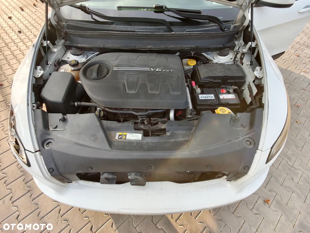 Jeep Cherokee - 14
