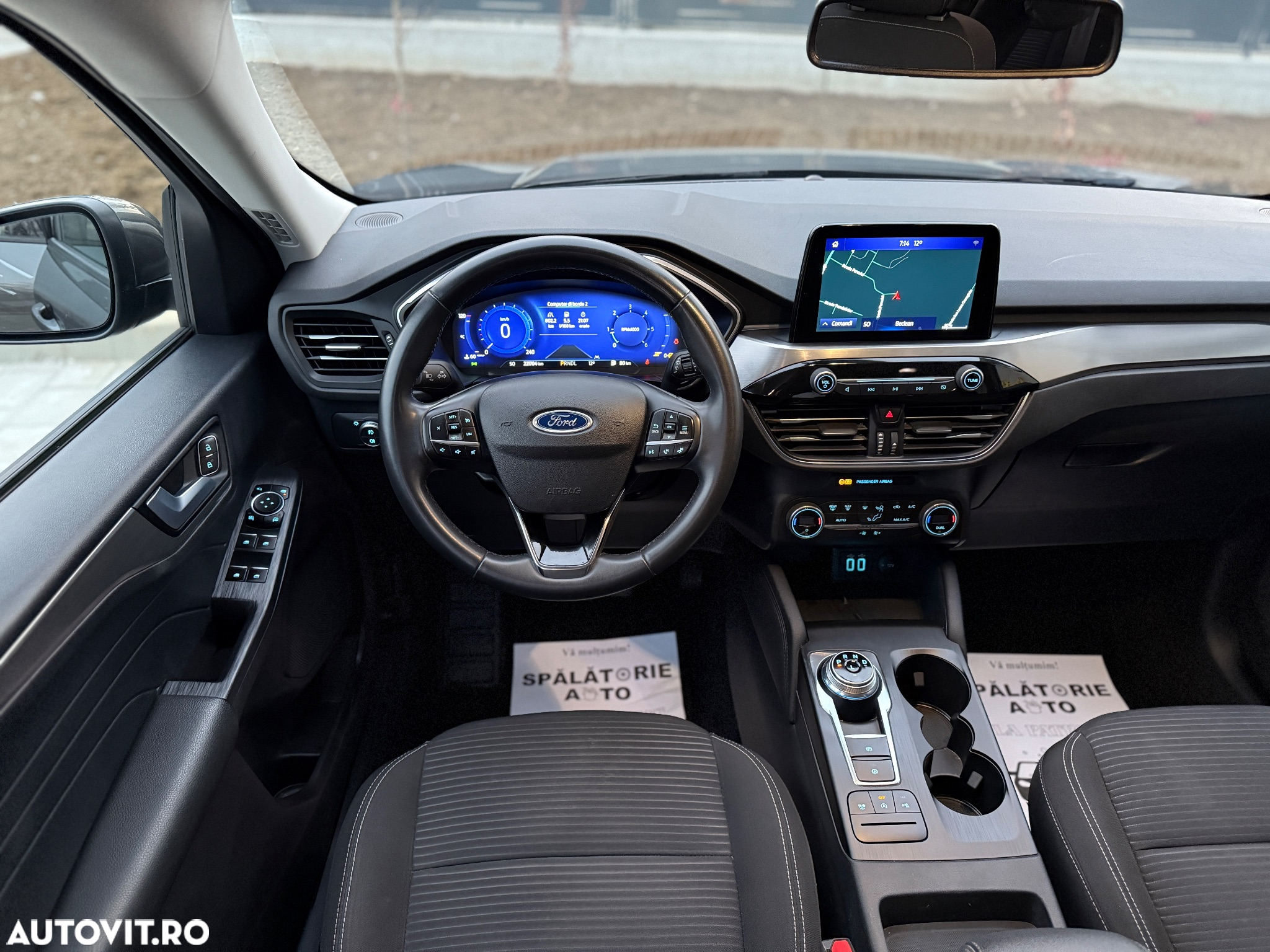 Ford Kuga 1.5 EcoBlue Aut. TITANIUM - 14