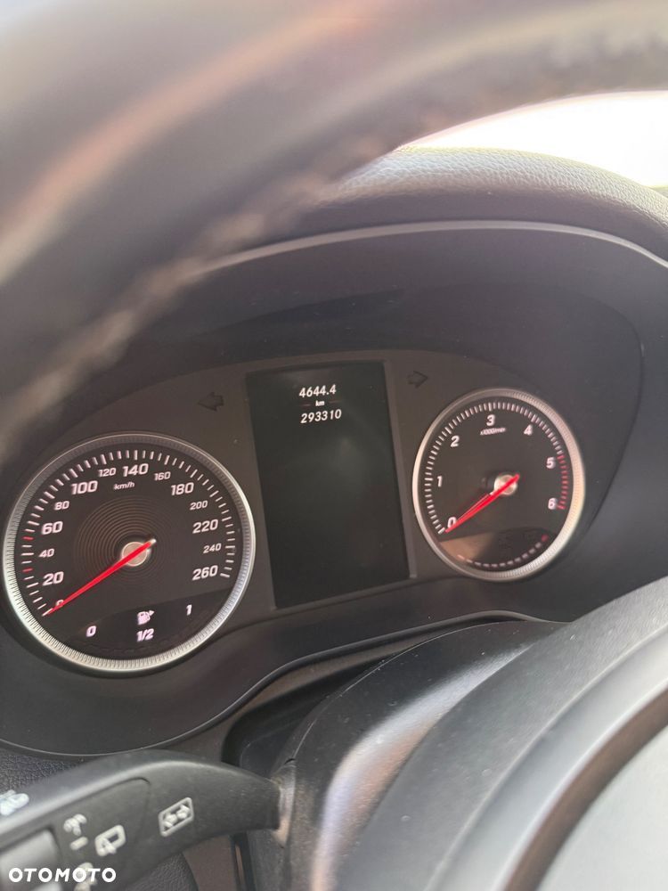 Mercedes-Benz Klasa C 220 (BlueTEC) d - 7