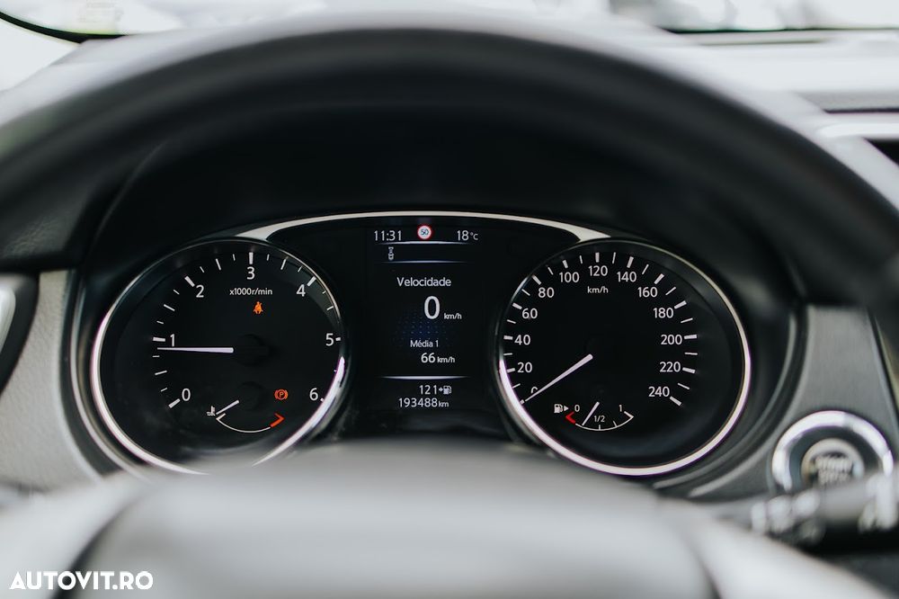 Nissan X-Trail 1.6 dCi ALL-MODE 4x4i N-Connecta - 13