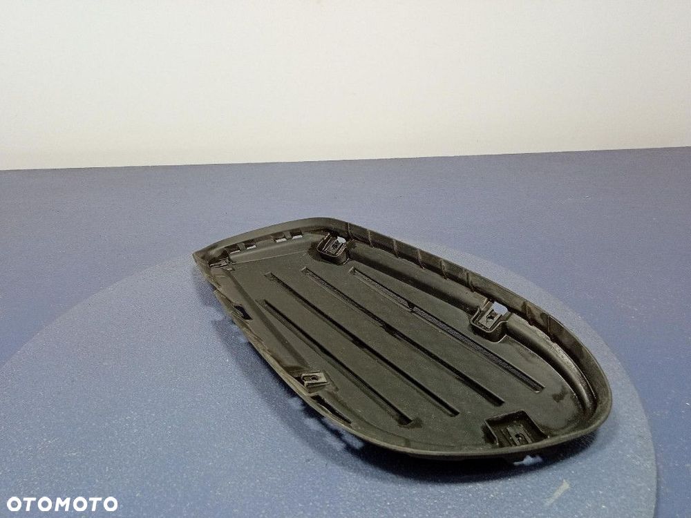 MERCEDES E KLASA W212 LIFT KRATKA ATRAPA ZDERZAKA PRAWY PRZÓD A2128852823 - 2